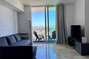 1745 E Hallandale Beach Blvd, Hallandale Beach, FL 33009 - Photo 4