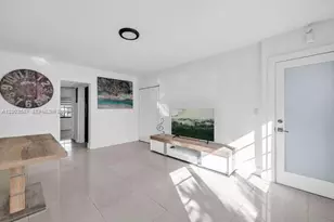 7910 Byron Ave, Miami Beach, FL 33141 - Photo 6