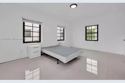 7910 Byron Ave #1 ABUNDANCE, Miami Beach, FL 33141 - Photo 16