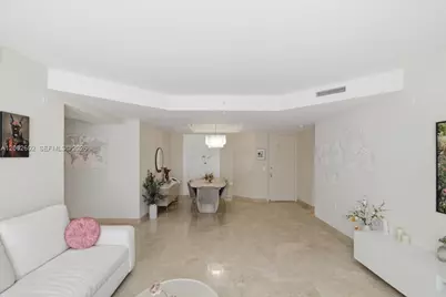 801 Brickell Key Blvd #409, Miami, FL 33131 - Photo 6