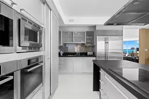 18201 Collins Ave, Sunny Isles Beach, FL 33160 - Photo 12