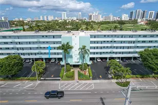 700 NE 14th Ave, Hallandale Beach, FL 33009 - Photo 2