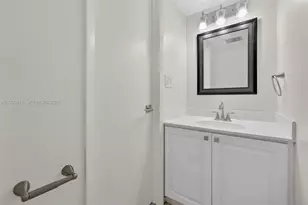 5555 Ludlam Rd, South Miami, FL 33155 - Photo 12