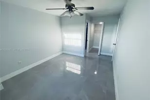 199 SW 12th Ave, Miami, FL 33130 - Photo 20