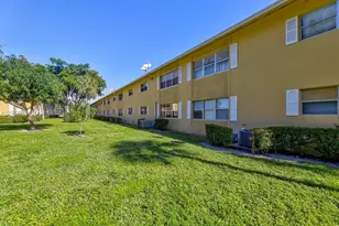 610 SE 2nd Ave, Deerfield Beach, FL 33441 - Photo 10