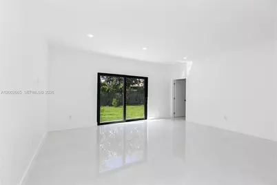 5550 SW 4th St, Miami, FL 33134 - Photo 6