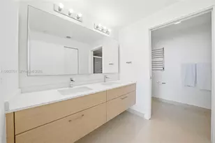 600 NE 27th St, Miami, FL 33137 - Photo 6