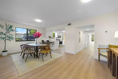 7996 Crespi Blvd, Miami Beach, FL 33141 - Photo 8