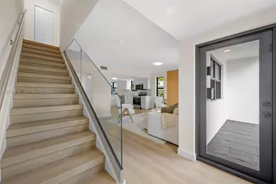 7996 Crespi Blvd, Miami Beach, FL 33141 - Photo 12