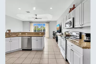 2117 NE 40th Rd, Homestead, FL 33033 - Photo 12