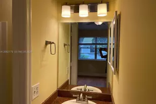 81 SW 3rd St, Pompano Beach, FL 33060 - Photo 20