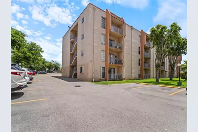 4713 NW 7th St #410-1, Miami, FL 33126 - Photo 2
