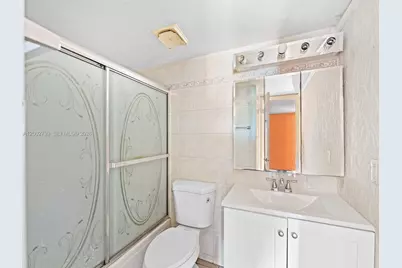 4713 NW 7th St #410-1, Miami, FL 33126 - Photo 12