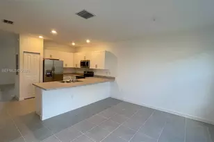1844 SE 27th Rd, Homestead, FL 33035 - Photo 6