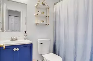 10468 NW 10th St, Pembroke Pines, FL 33026 - Photo 26