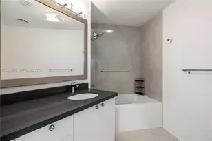 60 SW 13T St, Miami, FL 33130 - Photo 18