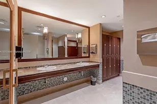 20000 E Country Club Dr, Aventura, FL 33180 - Photo 4