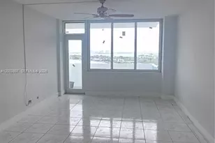7441 Wayne Ave, Miami Beach, FL 33141 - Photo 10