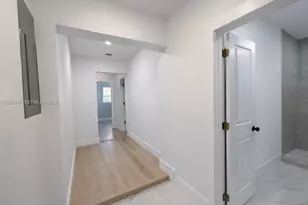 11820 SW 188th St, Miami, FL 33177 - Photo 8