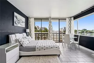 6484 Indian Creek Dr, Miami Beach, FL 33141 - Photo 2