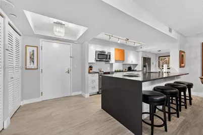 5757 Collins Ave #1104, Miami Beach, FL 33140 - Photo 18