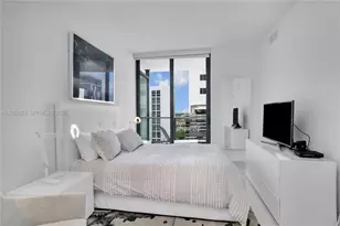 2960 NE 207th St, Aventura, FL 33180 - Photo 20