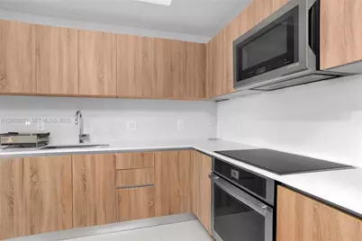 2960 NE 207 Th St #705, Aventura, FL 33180 - Photo 12