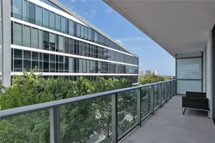 2960 NE 207th St, Aventura, FL 33180 - Photo 36