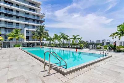 2960 NE 207 Th St #705, Aventura, FL 33180 - Photo 1