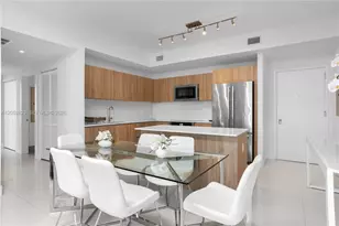 2960 NE 207th St, Aventura, FL 33180 - Photo 16