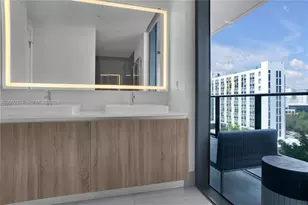 2960 NE 207th St, Aventura, FL 33180 - Photo 26