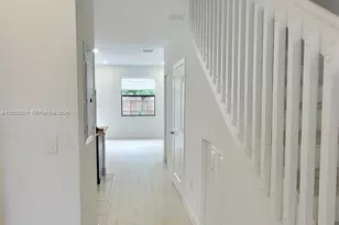14708 SW 181st Terrace, Miami, FL 33187 - Photo 6