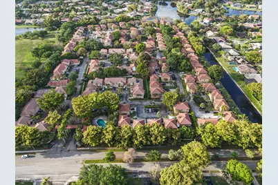 11459 Lakeview Dr #7A, Coral Springs, FL 33071 - Photo 22
