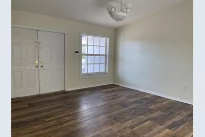 15873 SW 43rd St, Miami, FL 33185 - Photo 18