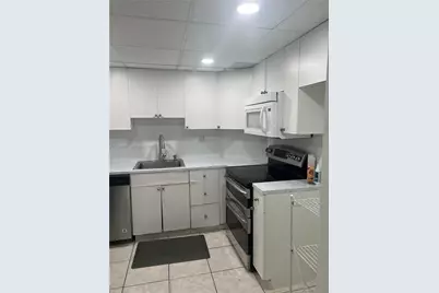 300 Bayview Dr #1410, Sunny Isles Beach, FL 33160 - Photo 6