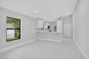 8067 Summerbreeze Ln, Boca Raton, FL 33496 - Photo 12