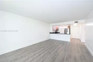 650 NE 64th St, Miami, FL 33138 - Photo 8