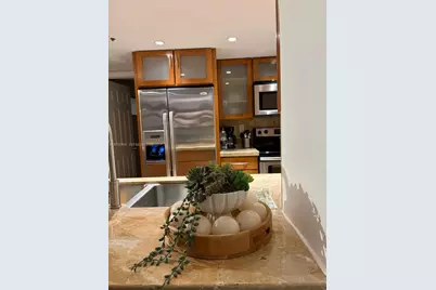 1717 N Bayshore Dr #A-1236, Miami, FL 33132 - Photo 6