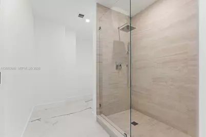 19731 NE 24th Ave, Miami, FL 33180 - Photo 22