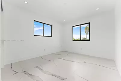 19731 NE 24th Ave, Miami, FL 33180 - Photo 26