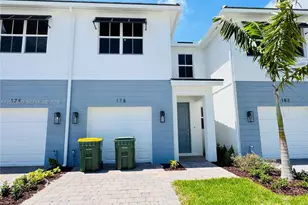 178 NE 14th Av, Homestead, FL 33033 - Photo 2