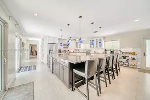 13700 SW 74th Ct, Palmetto Bay, FL 33158 - Photo 14