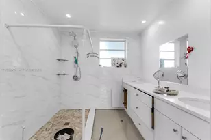 12445 SW 46th St, Miami, FL 33175 - Photo 24