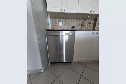 3500 Coral Way #505, Miami, FL 33145 - Photo 10