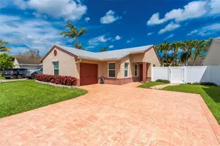 13721 Oak Ridge Dr, Davie, FL 33325 - Photo 36