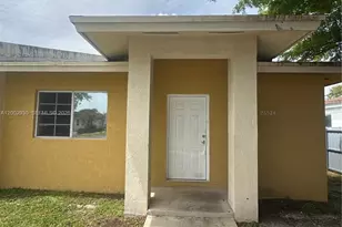 26524 SW 138th Ave, Homestead, FL 33032 - Photo 2