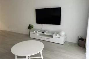 19390 Collins Ave, Sunny Isles Beach, FL 33160 - Photo 4
