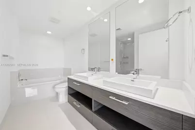55 SW 9th St #3106, Miami, FL 33130 - Photo 26
