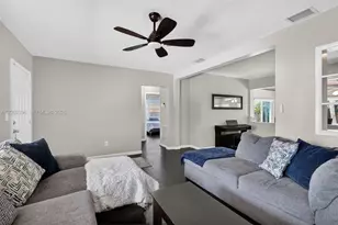 172 NW 116th St, Miami, FL 33168 - Photo 6