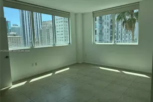 253 NE 2nd St, Miami, FL 33132 - Photo 4